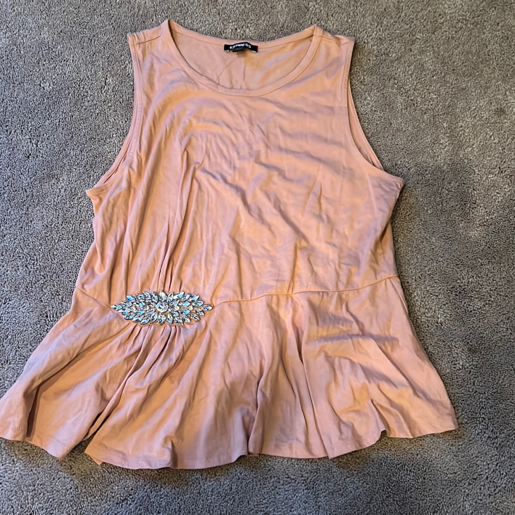 Express - Top - Medium